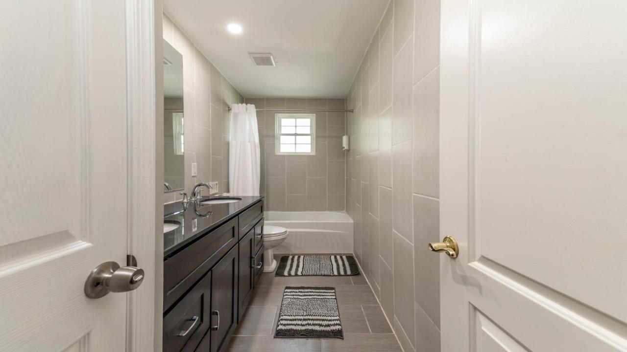 Stylish 3Br 3Ba Colonial House By Cozysuites Alexandria Εξωτερικό φωτογραφία